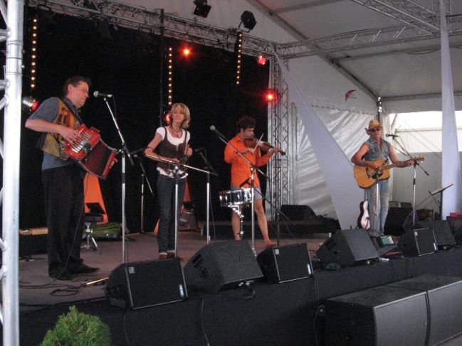 20090711_blois_toussurlepont_catfishgumbo